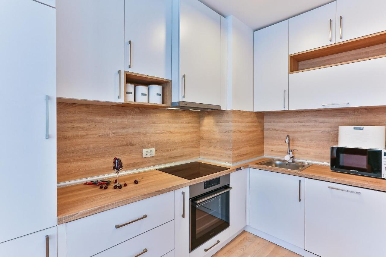 Montesun Fontana Apartments บุดวา ภายนอก รูปภาพ