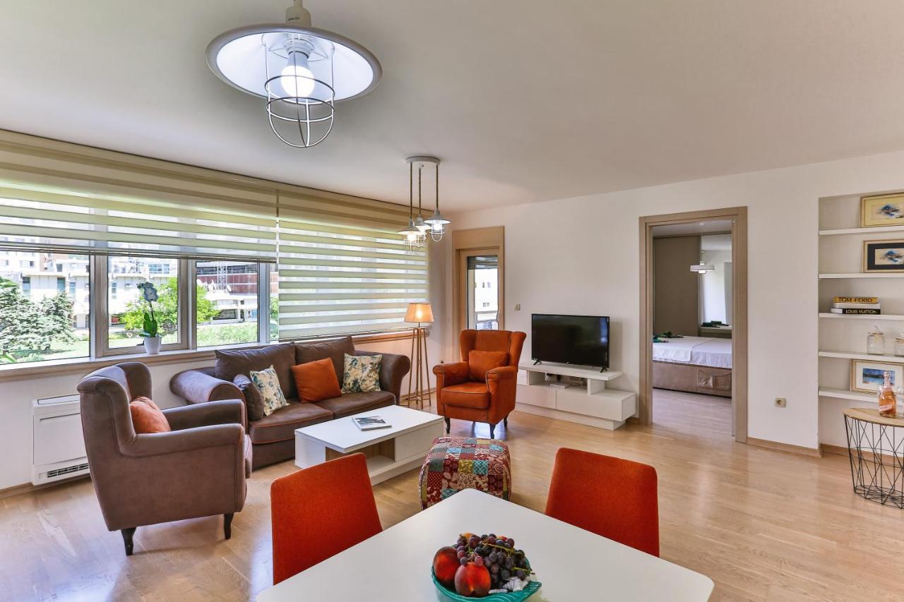 Montesun Fontana Apartments บุดวา ภายนอก รูปภาพ