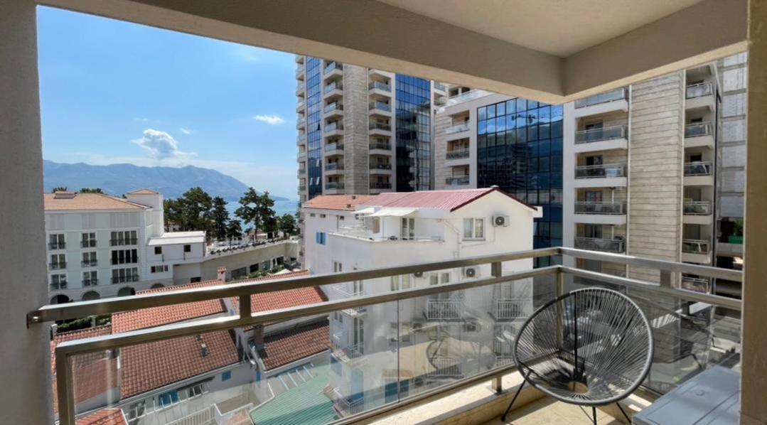 Montesun Fontana Apartments บุดวา ภายนอก รูปภาพ